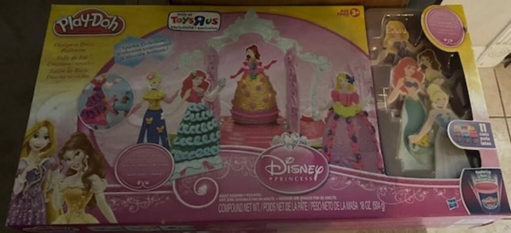 play doh disney princess design a dress ballroom Play-Doh Plus Design A Dress Ballroom Disney Princess Play Doh Rapunzel,  Ariel, Cinderella and Belle