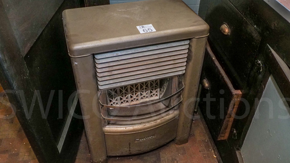 Dearborn gas heater Swico Auctions