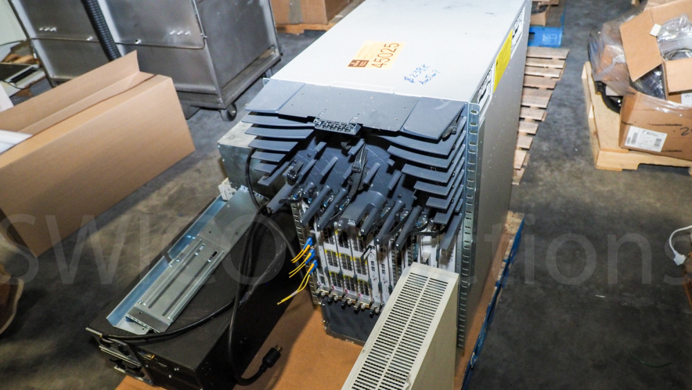Server and networking equipment Swico Auctions