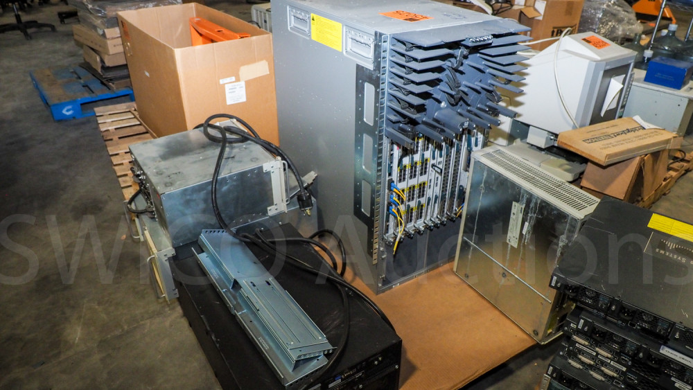 Server and networking equipment Swico Auctions