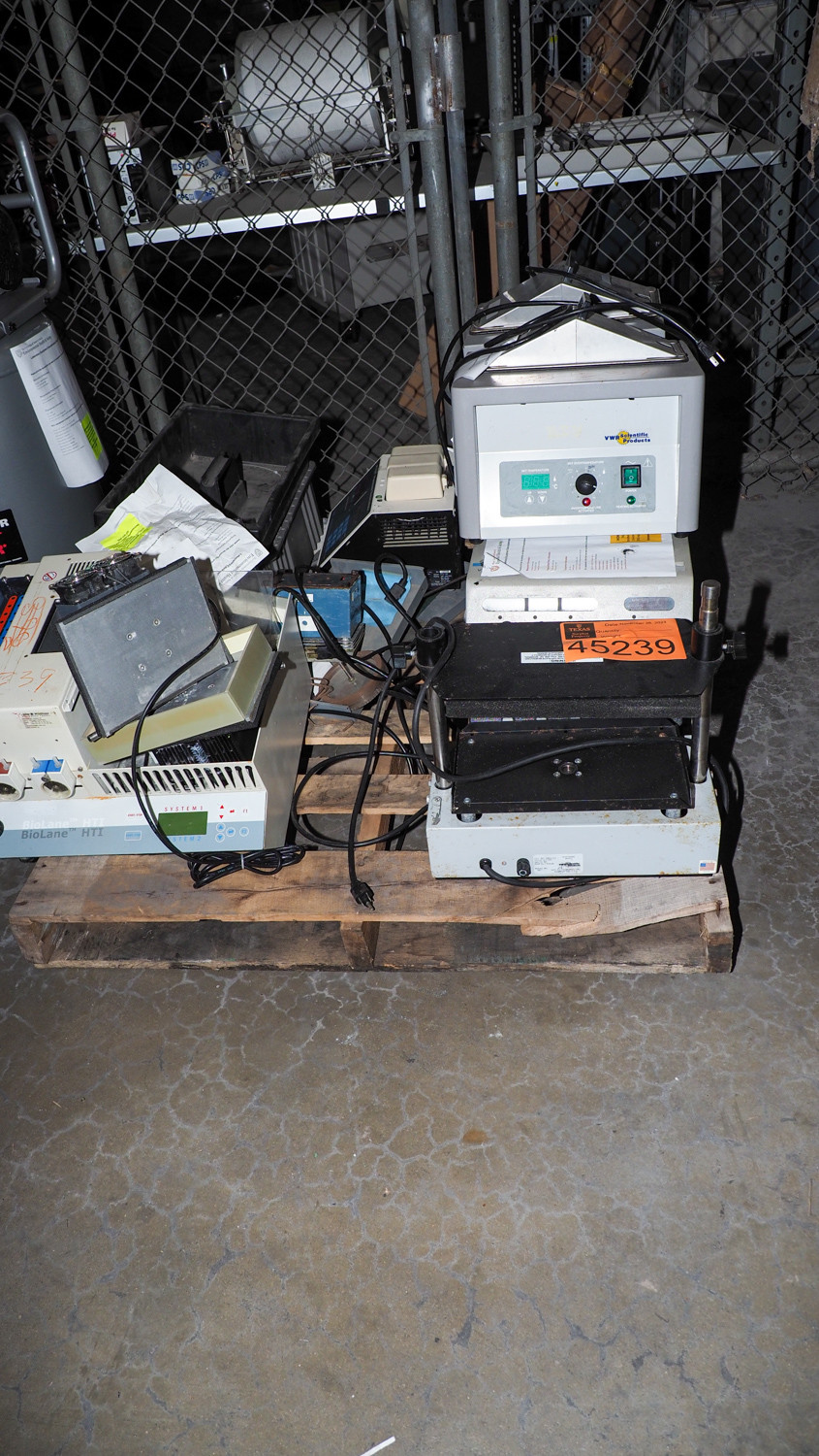 1 pallet of lab equipment Swico Auctions