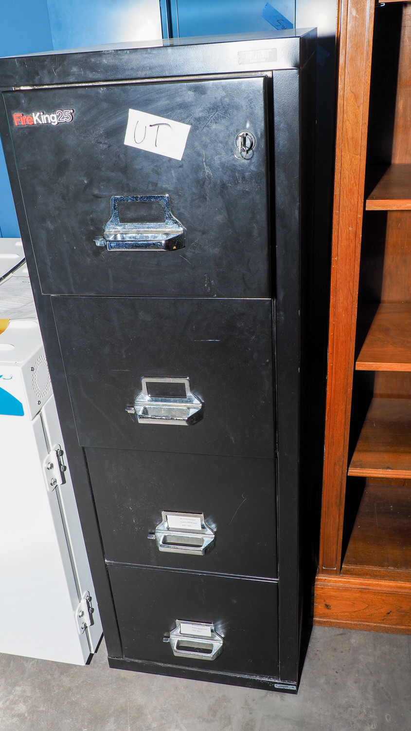 FireKing 25 file Swico Auctions