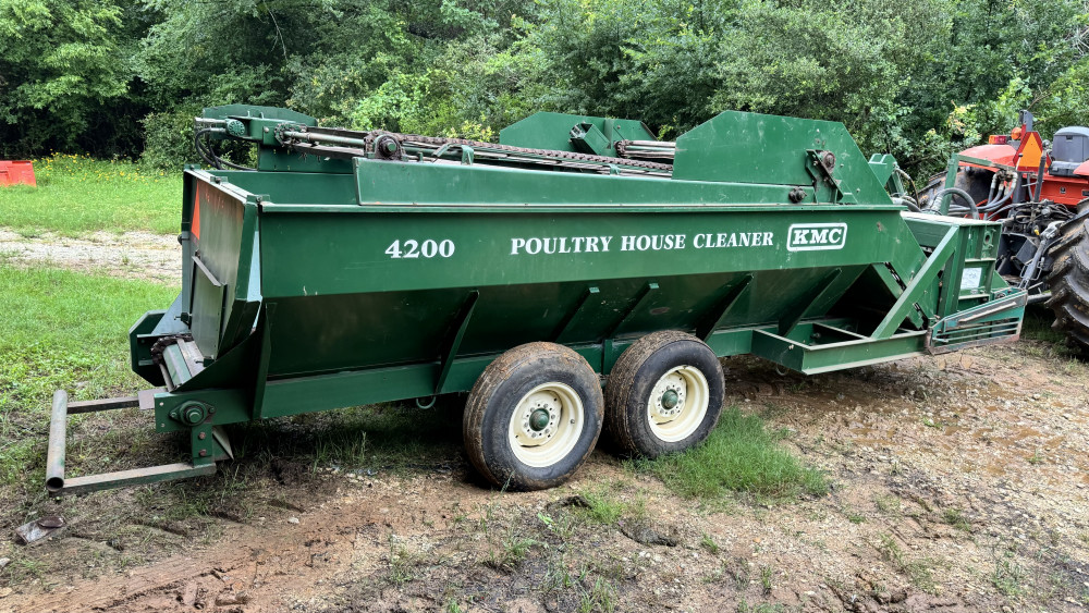 KMC Poultry house cleaner 4200 Swico Auctions