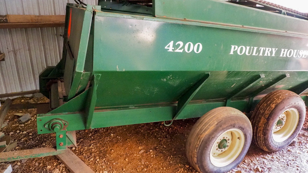 KMC Poultry house cleaner 4200 Swico Auctions