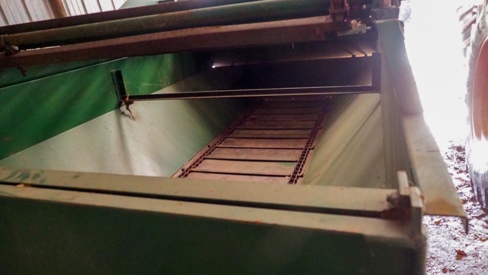 KMC Poultry house cleaner 4200 Swico Auctions