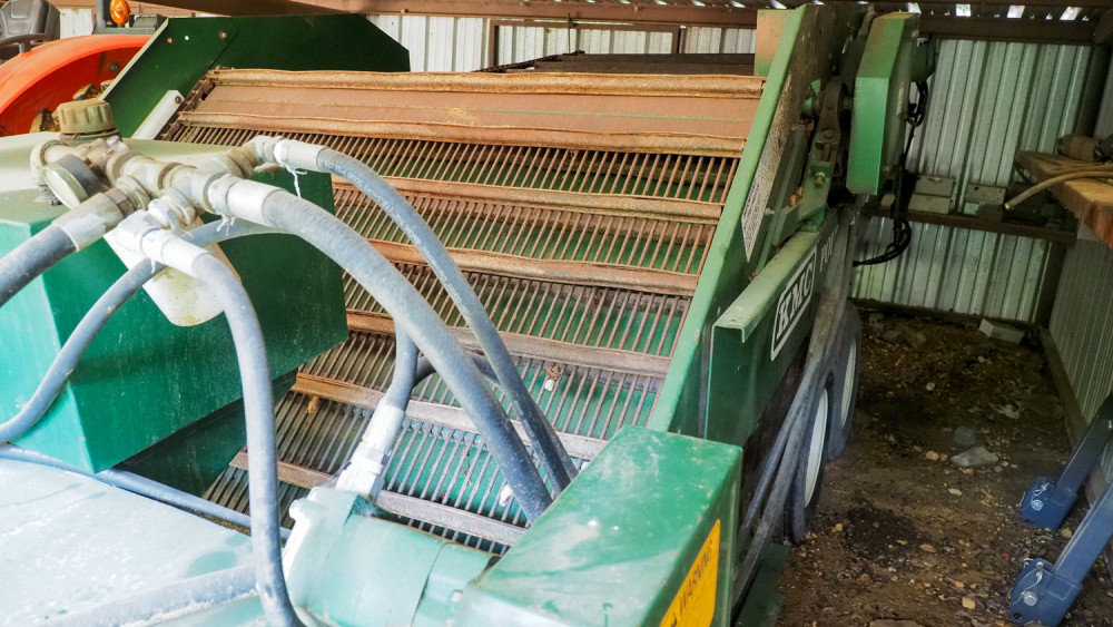 KMC Poultry house cleaner 4200 Swico Auctions