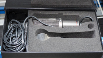 Sony ECM-737 condenser microphone - Swico Auctions