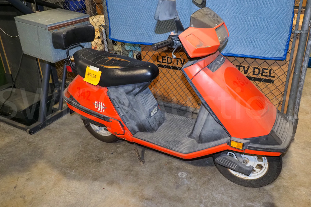 1994 Honda Elite scooter Vin1711 OD 02467 Swico Auctions