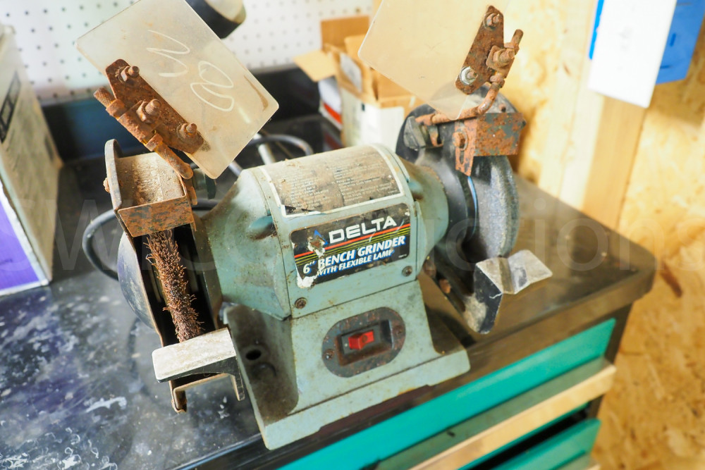 Delta 6 inch bench grinder Swico Auctions