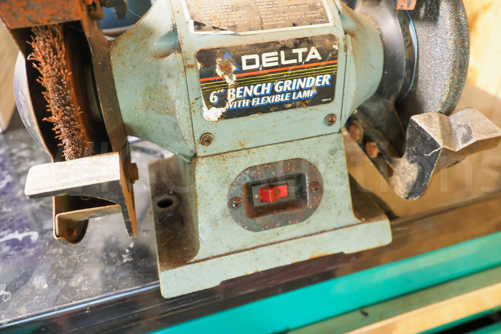 Delta 6 inch bench grinder Swico Auctions